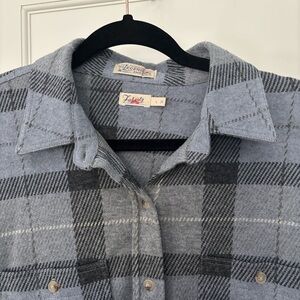 Faherty Gray Plaid Button Down Shirt size Large